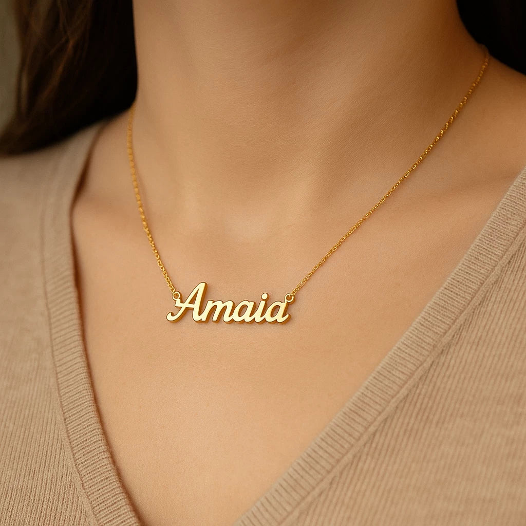 Collier porter au cou